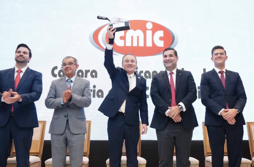 Durazo impulsa participación local en obras públicas