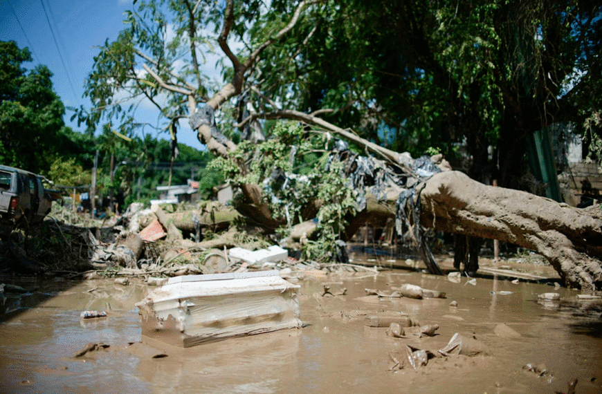 Tragedia por lluvias: 80 muertos y 18 desaparecidos en México
