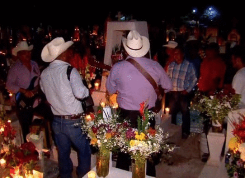 Navojoa refuerza seguridad en panteones por el Día de Muertos