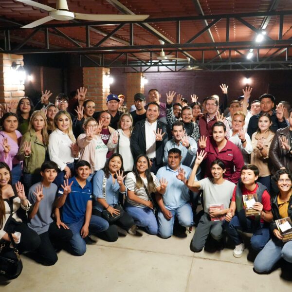 Jóvenes del Mayo presentan agenda de equidad y derechos indígenas al senador Heriberto Aguilar