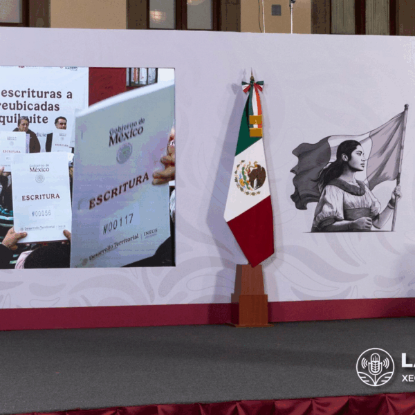 Un Sueño con Escritura: 354 Familias del Chiquihuite Reciben sus Nuevas Casas