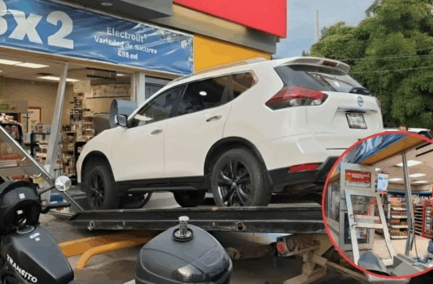 Sustos y Daños: Camioneta se Impacta Contra Comercio en Navojoa