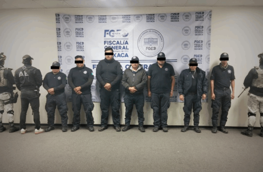 Detienen a policías por asesinato de menor
