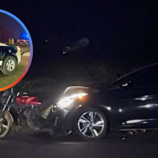 Pareja muere en accidente en carretera estatal 362 en Etchojoa