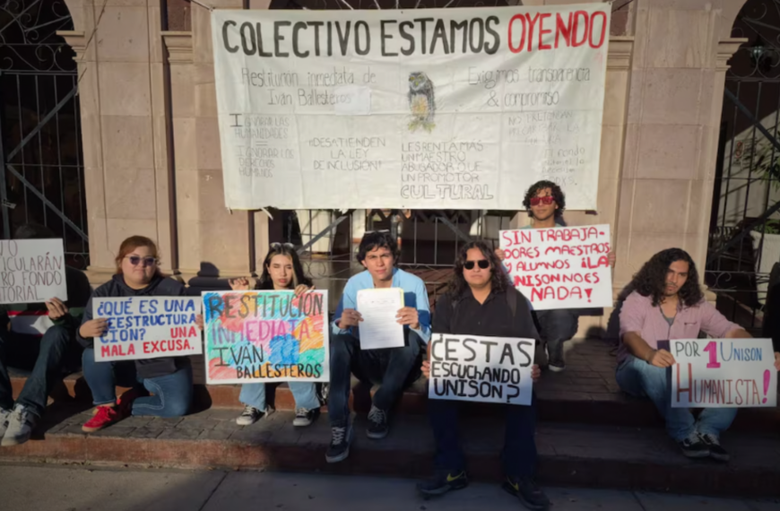 Estudiantes de la Unison toman Departamento de Letras para exigir restitución de Iván Ballesteros en el Fondo Editorial