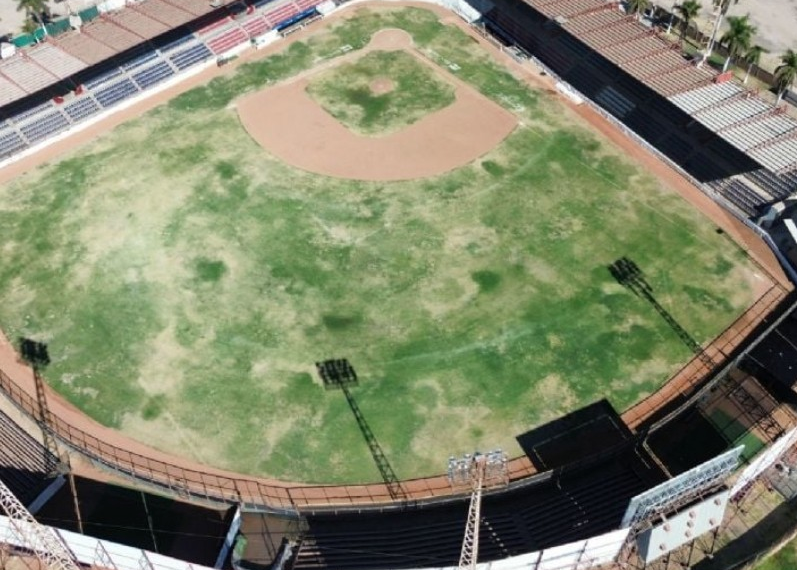 Anuncian modernización del estadio “Ciclón Echeverría” en Navojoa con inversión de 120 millones de pesos