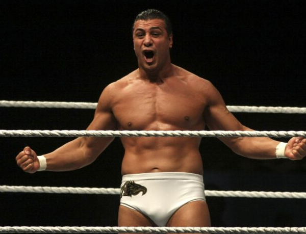 Detienen al luchador Alberto del Río; Fiscalía integra carpeta por presunta violencia familiar