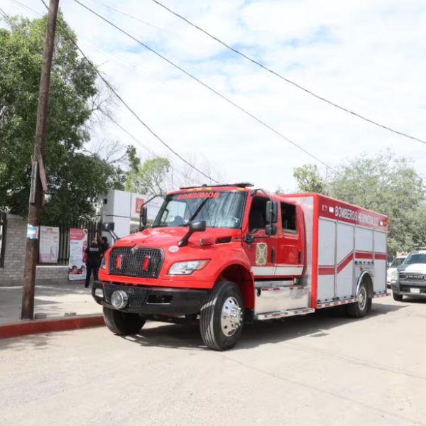 Explosión en transformador provoca suspensión de clases en primaria General Mariano Azuela de Hermosillo