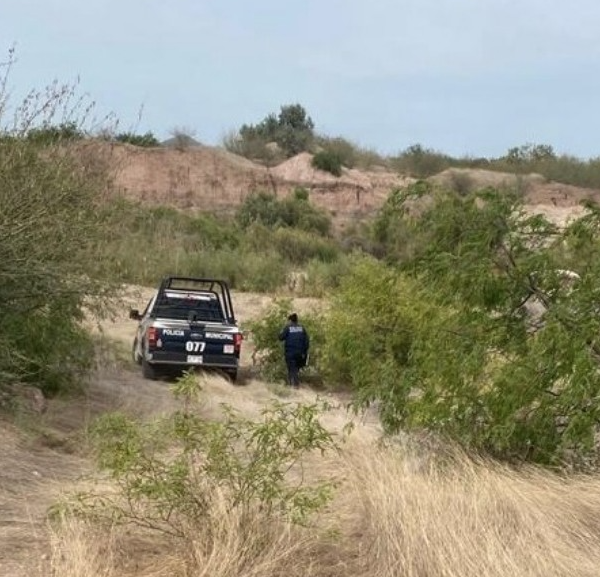 Encuentran dos cuerpos atados y abandonados cerca de Estación Corral en Cajeme