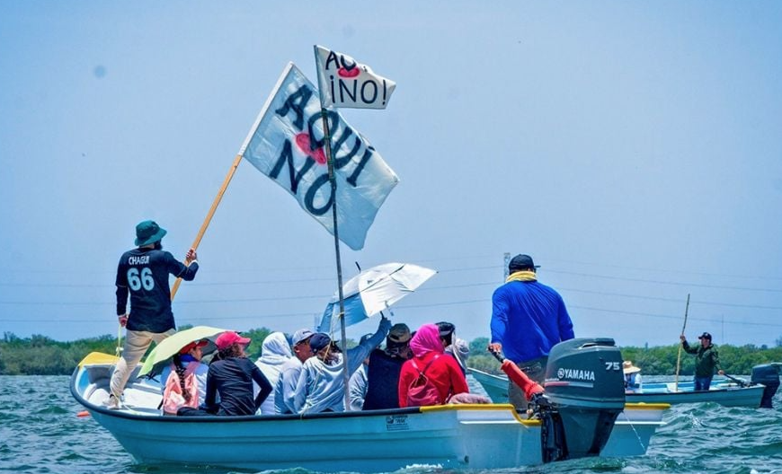 Comunidades indígenas toman de forma indefinida la planta de amoniaco en Topolobampo, Sinaloa