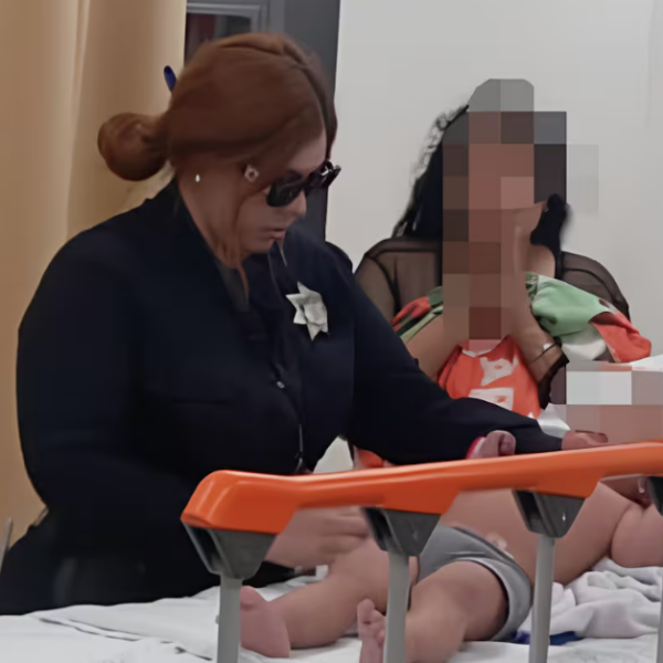 Policía Municipal salva a niña de 2 años que se ahogaba al norte de Hermosillo