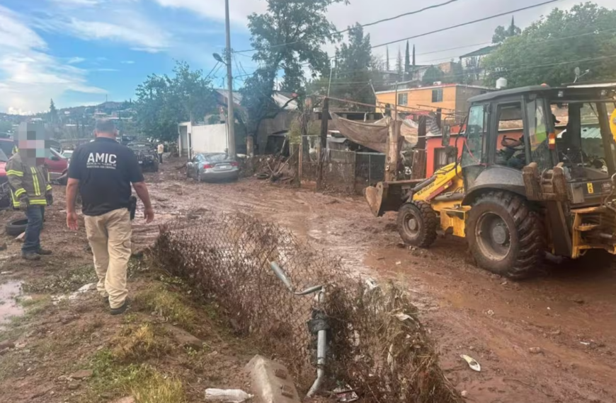 Autoridades evalúan daños en Nogales tras lluvias extraordinarias que inundaron avenidas principales