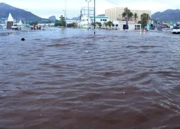 Preparan el puerto de Guaymas para contingencia por lluvias del monzón mexicano