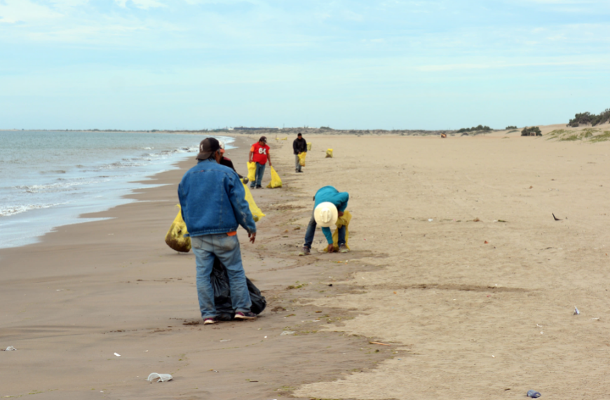 Huatabampito endurece medidas ante basura y desorden en la playa